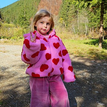 Un îngeraș la Pădurea Bicoloră