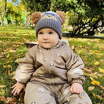 Toamna e mai frumoasă când o vezi prin ochii unui copil. Noah, mic explorator pr