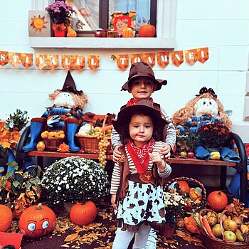 Cei mai frumosi cowboy la carnavalul toamnei! 🩷🩵