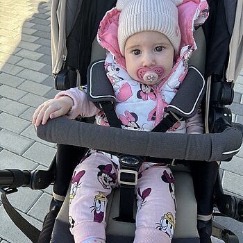 Ne-am îmbrăcat bine pentru o plimbare într-o zi răcoroasă de toamnă.