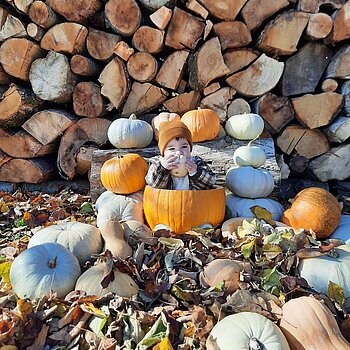 Luna a 10 a, prima lui toamna