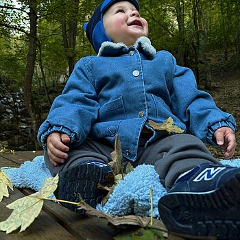 Ador natura si tot ce ofera. Imi place sa explorez. Sunt de profesie zambaret