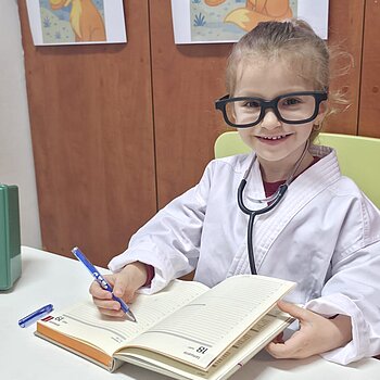 Jucaria noastra preferata este trusa medicala