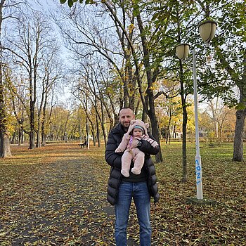 Am iesit la plimbare printre frunzele colorate