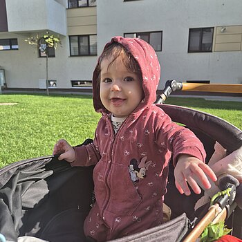 Zâmbetul ei a adus soare in acea zi